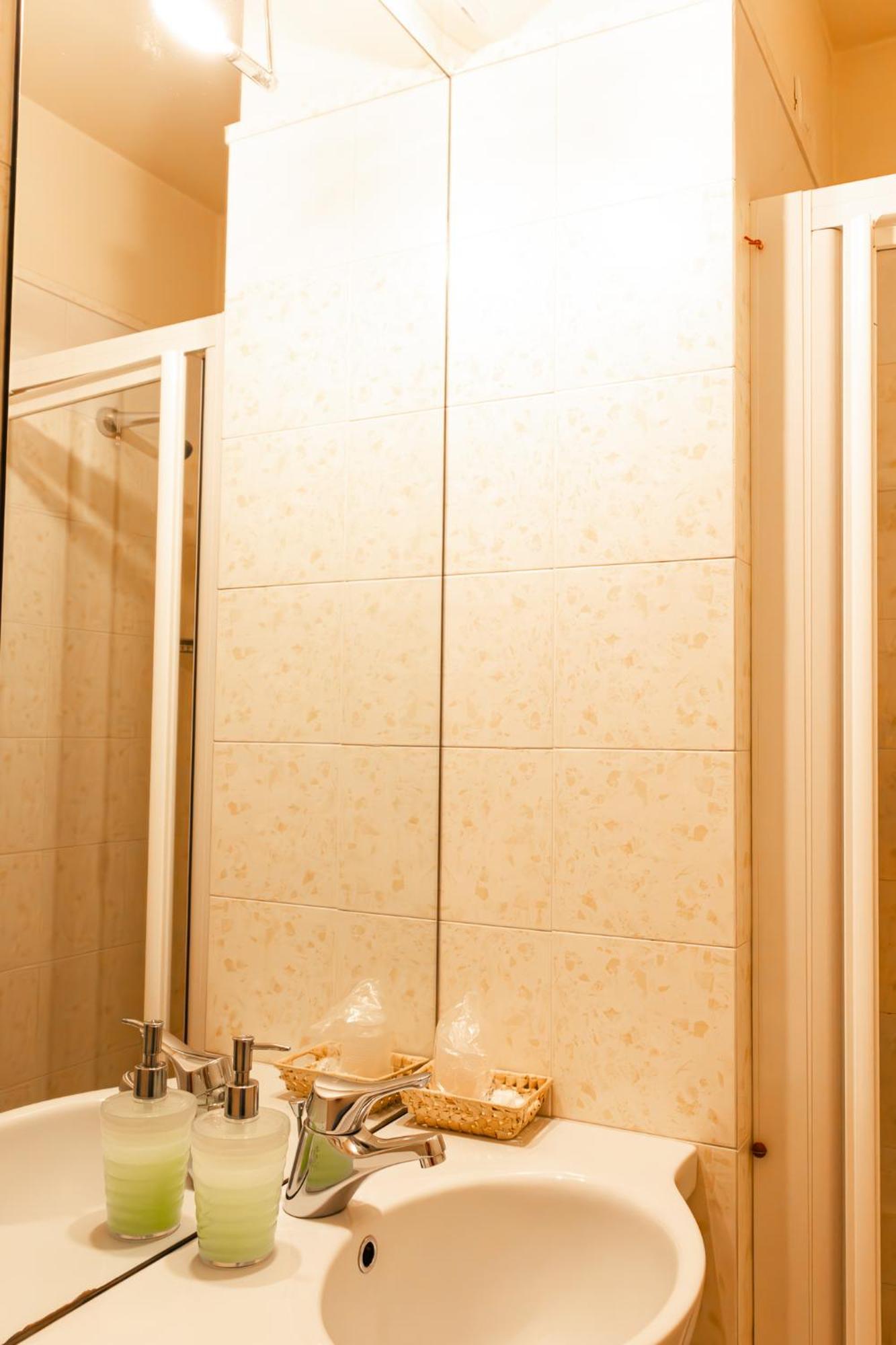 Hotel Dependance Silvestro Гарда Экстерьер фото